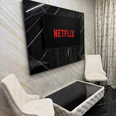 Apartment Royal Jacuzzi Bucharest